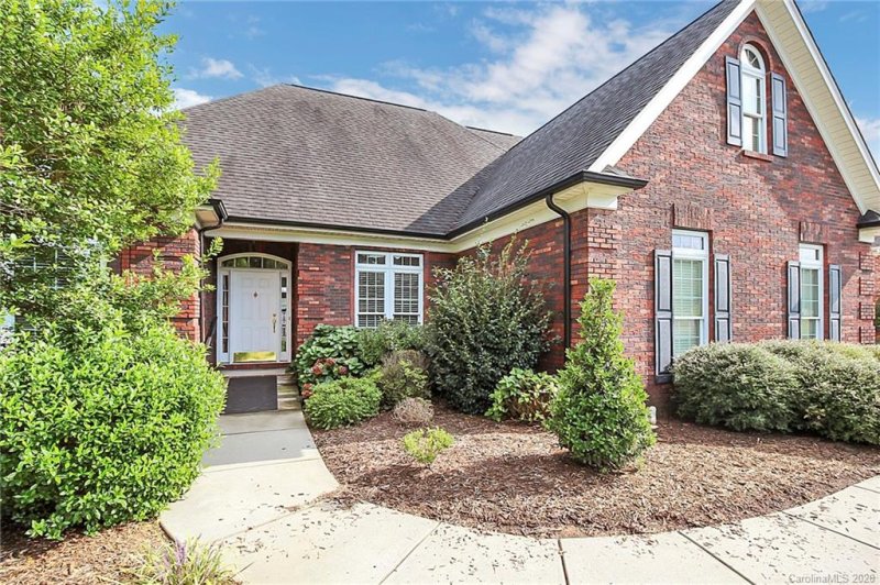 Property image 3 at 7927 Grimsby Circle, Harrisburg, NC 28075