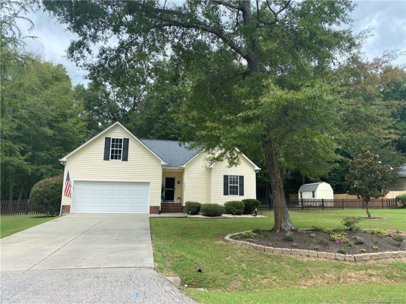 Property image 3 at 107 Scotch Pine Drive, York, SC 29745