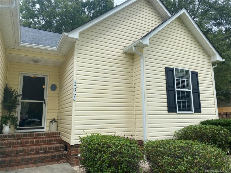 Property image 5 at 107 Scotch Pine Drive, York, SC 29745