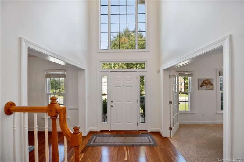 Property image 5 at 10420 Sutherby Drive, Charlotte, NC 28277