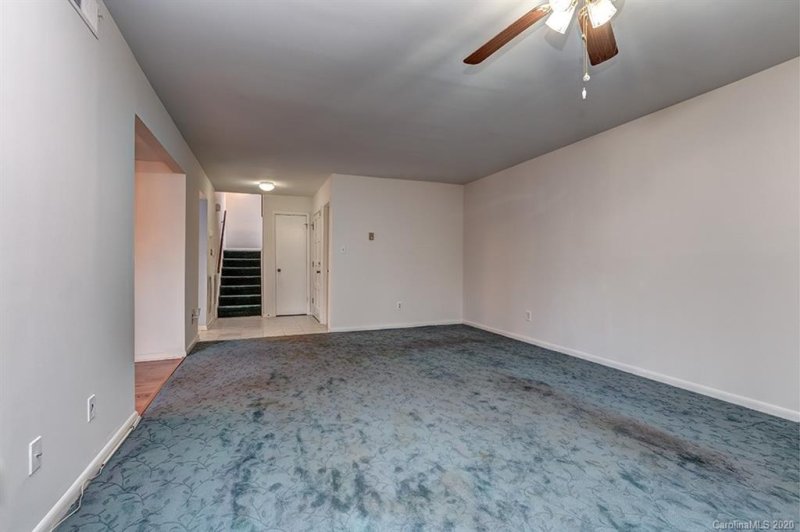 Property image 5 at 7846 Hummingbird Lane, Charlotte, NC 28212