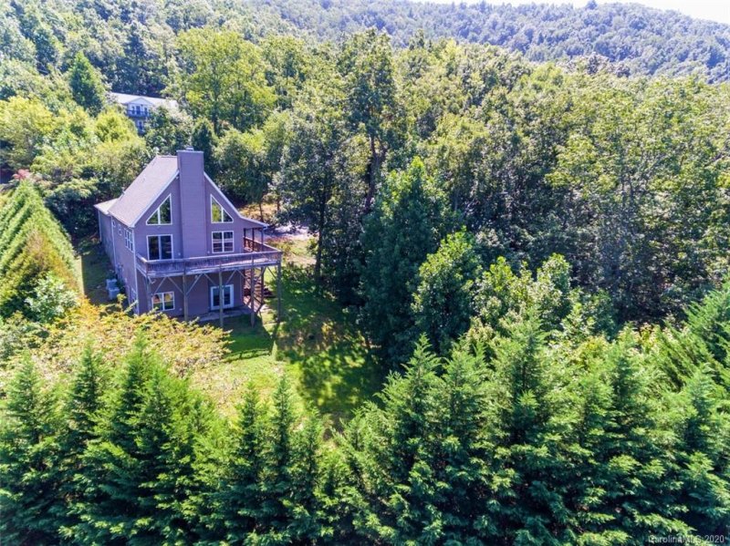 3381 Stones Throw Drive