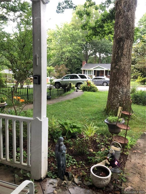 Property image 5 at 18 Forestdale Drive, Asheville, NC 28803