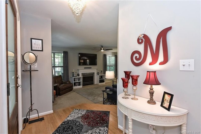 Property image 5 at 7902 Coral Ridge Drive, Mint Hill, NC 28227