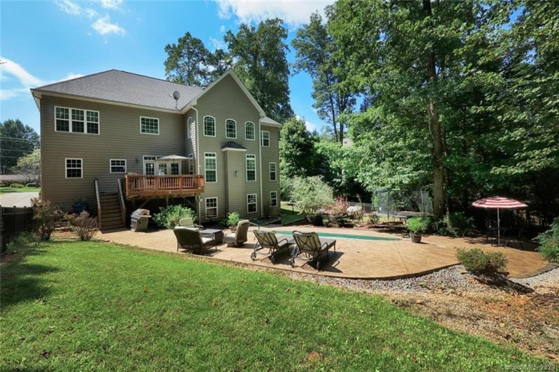 Property image 3 at 216 Blume Road, Mooresville, NC 28117