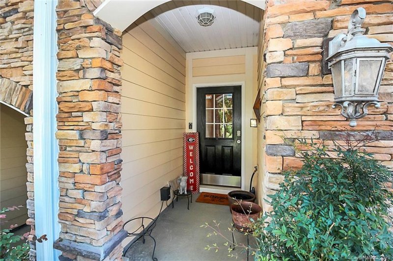Property image 2 at 609 Sunfish Lane, Tega Cay, SC 29708