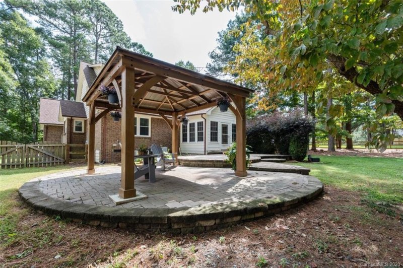 Property image 3 at 4724 Weddington Matthews Road, Matthews, NC 28104