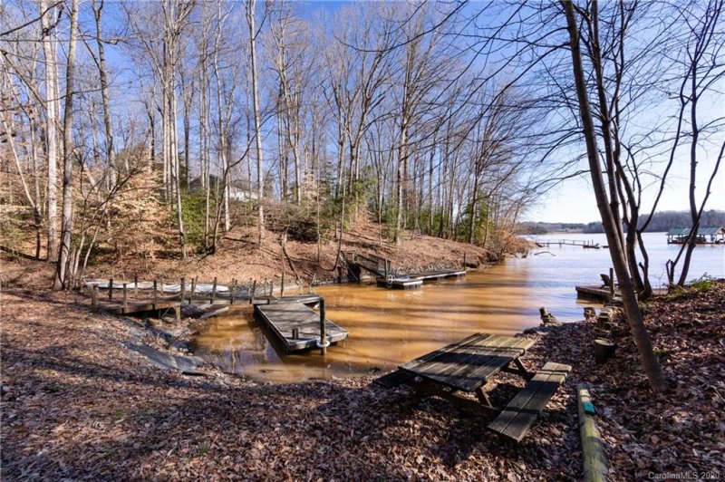 Property image 3 at 1758 Sherwood Court, Sherrills Ford, NC 28673