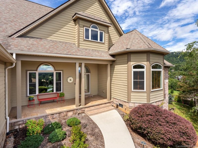 Property image 2 at 356 Vista Falls Road, Mills River, NC 28759