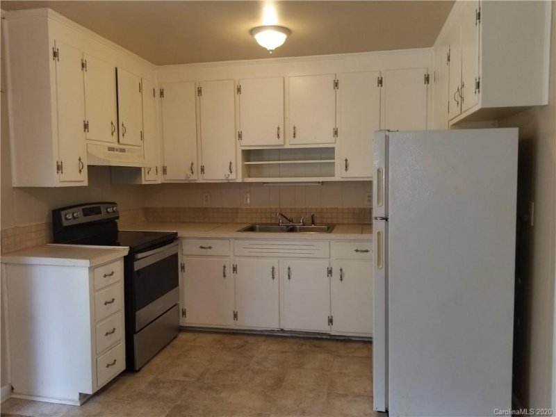 Property image 4 at 4121 Walker Road, Charlotte, NC 28211