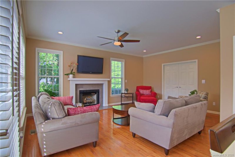 Property image 4 at 406 Sand Meadow Court, Fletcher, NC 28732