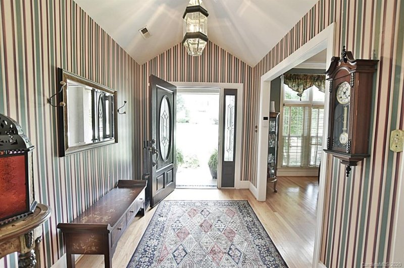 Property image 2 at 612 Landsdowne Court, Fort Mill, SC 29708