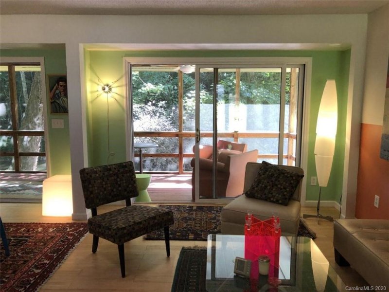 Property image 5 at 9 Riverbend Drive, Asheville, NC 28805