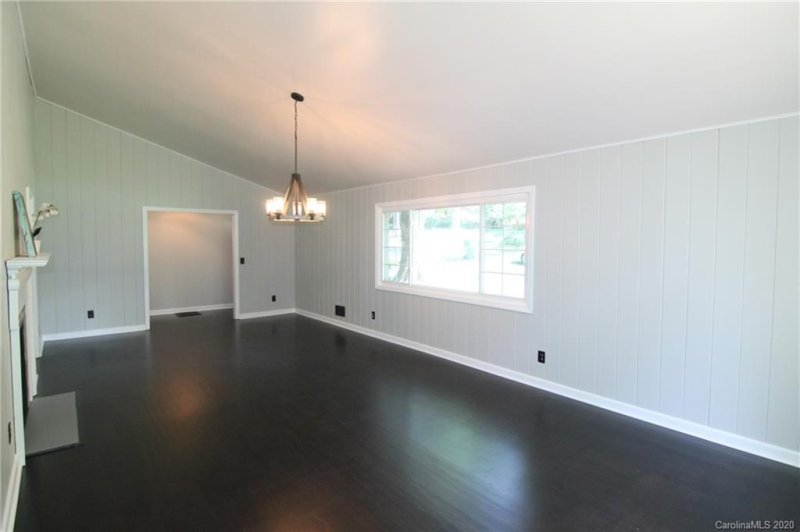 Property image 5 at 325 Ruby Lane, Gastonia, NC 28054