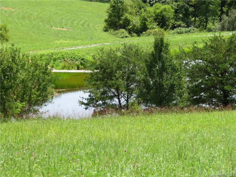 Property image 2 at 30 Enchanted Oak Lane, Alexander, NC 28701