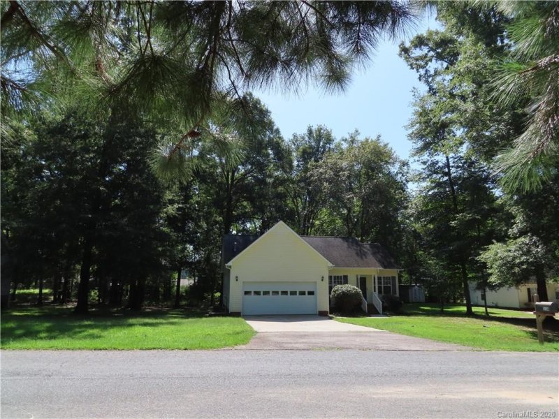 114 Scotch Pine Drive