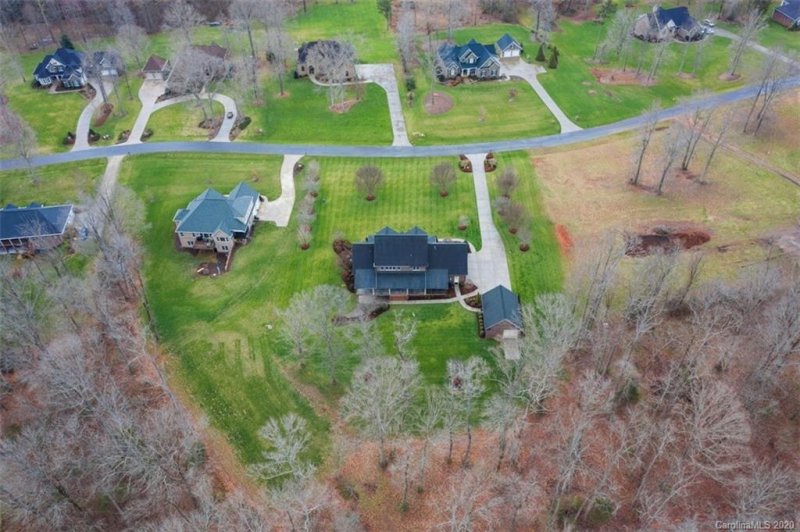 Property image 4 at 199 Cedar Lake Drive, Statesville, NC 28625