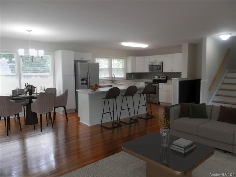 Property image 3 at 920 Squirrel Hill Road, Charlotte, NC 28213