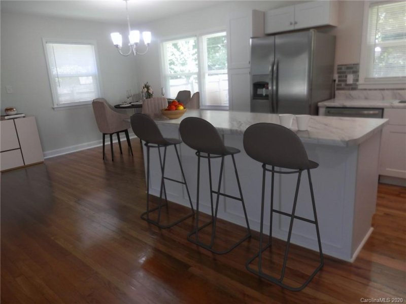 Property image 5 at 920 Squirrel Hill Road, Charlotte, NC 28213