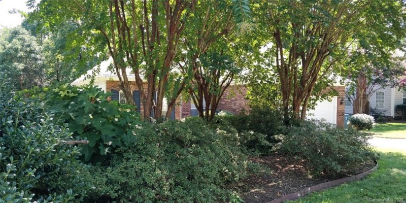 Property image 2 at 1400 Sweetgum Lane, Matthews, NC 28105