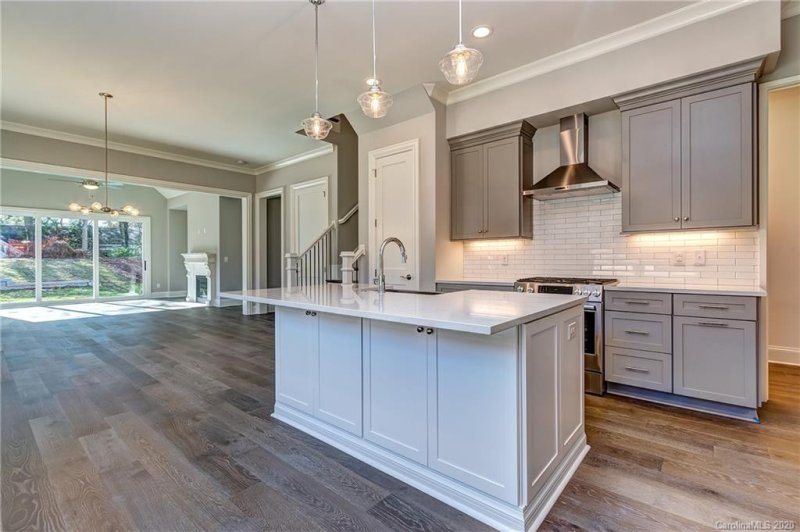 Property image 4 at 316 Audrey Place, Charlotte, NC 28226