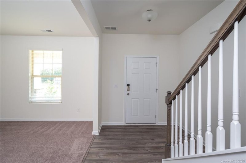 Property image 3 at 3101 Selwyn Landing Drive, Charlotte, NC 28215