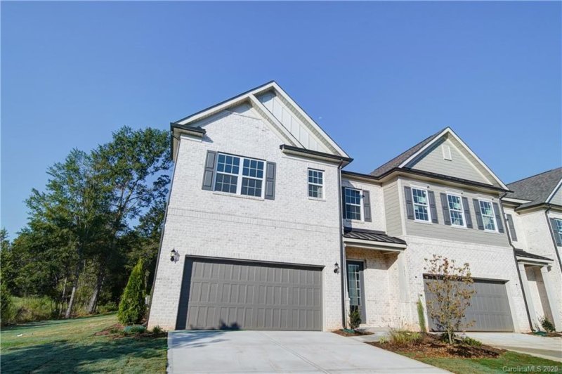 Property image 4 at 111 Heathbrook Lane, Waxhaw, NC 28173