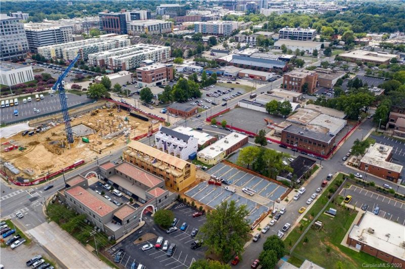 Property image 5 at 1228 S Minter Place, Charlotte, NC 28203