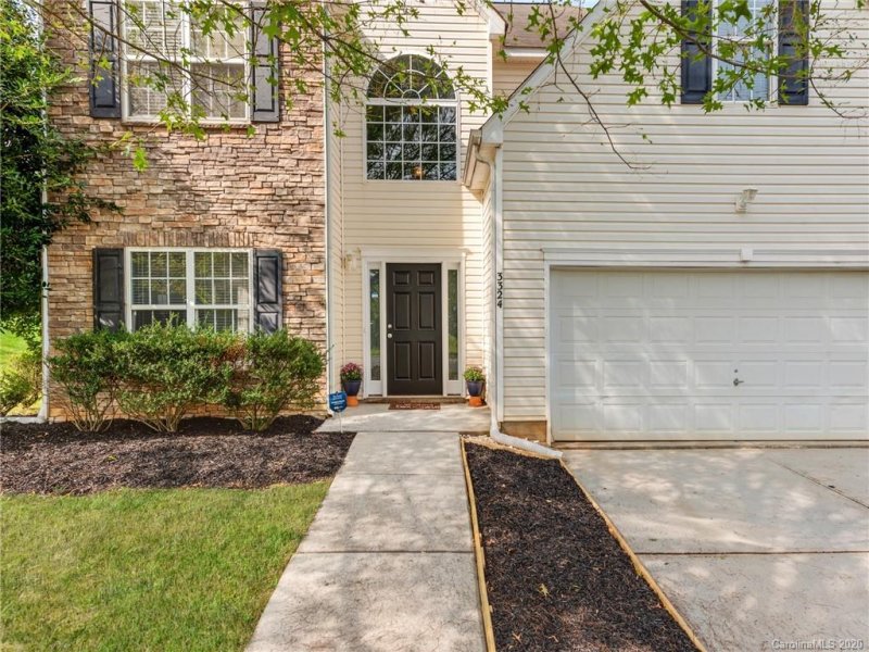 Property image 3 at 3324 Hendricks Chapel Lane, Charlotte, NC 28216