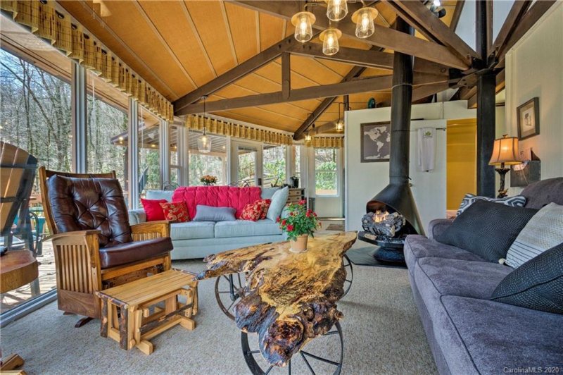 Property image 3 at 233 Charter Hills Road, Beech Mountain, NC 28604