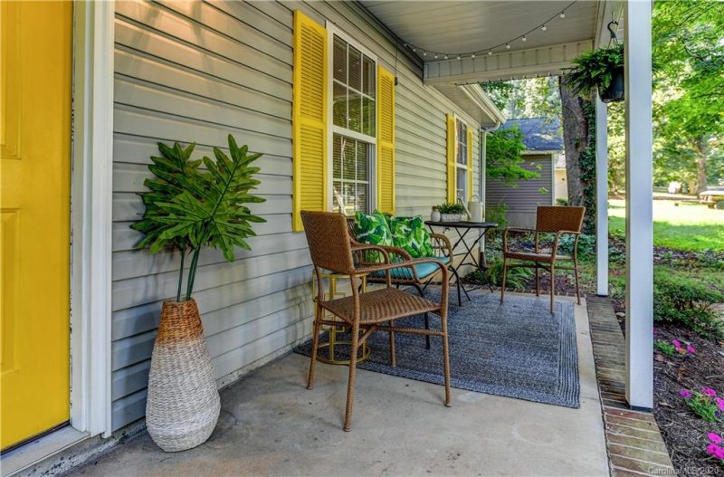 Property image 3 at 2240 Sunset Boulevard, Charlotte, NC 28269