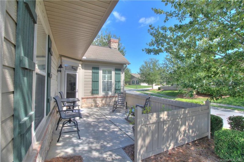 Property image 5 at 2411 Coltsview Lane, Matthews, NC 28105