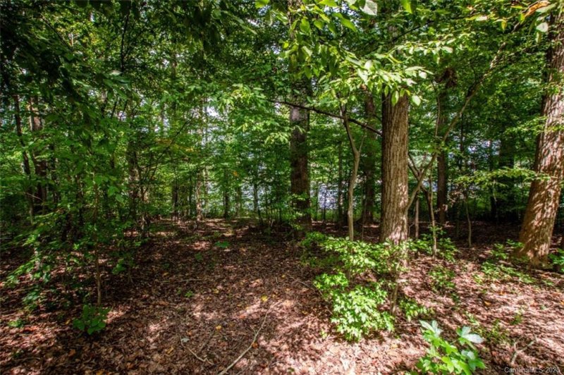 Property image 3 at 122 Shady Cove Road, Troutman, NC 28166