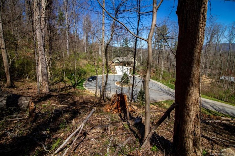 Property image 5 at 18 La Grange Drive, Asheville, NC 28805