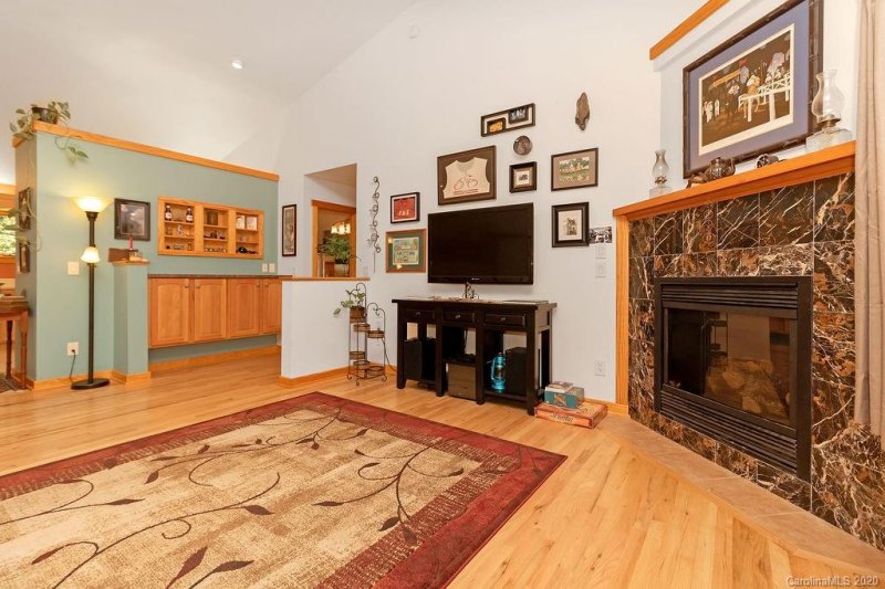 Property image 4 at 555 Mulberry Circle, Brevard, NC 28712