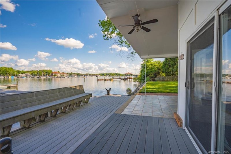 Property image 4 at 18214 E Delray Drive, Cornelius, NC 28031