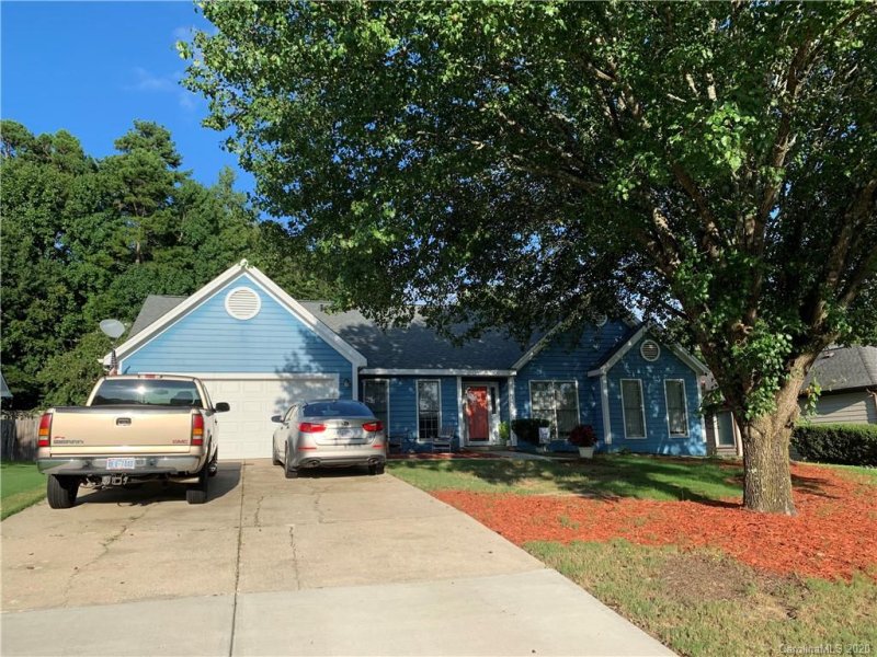 Property image 3 at 4206 Wynborough Lane, Charlotte, NC 28269