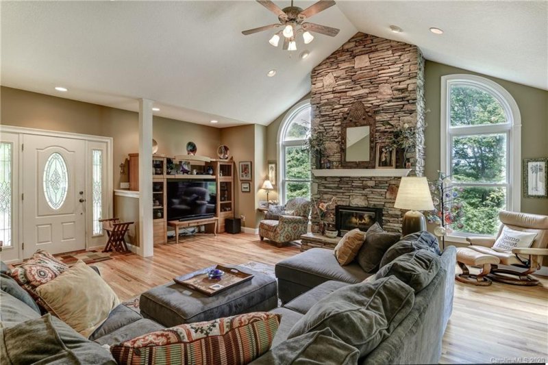 Property image 4 at 56 Gaston Mountain Road, Asheville, NC 28806