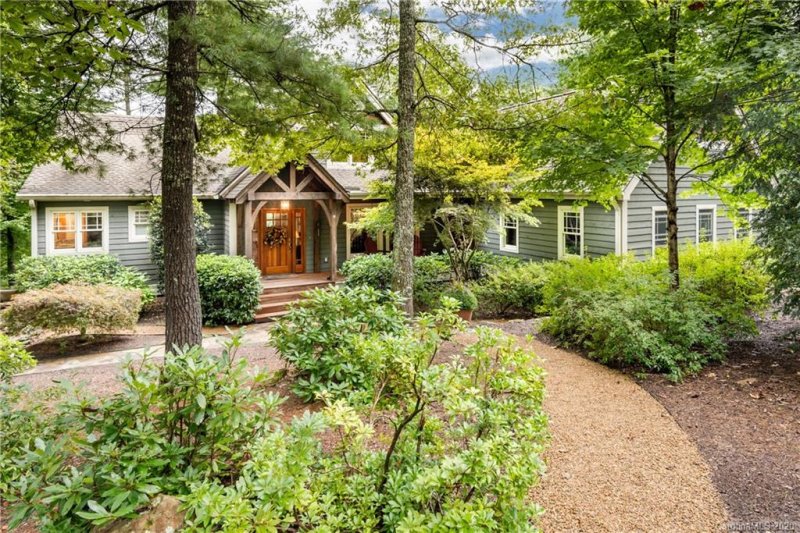 137 Bear Landing Drive