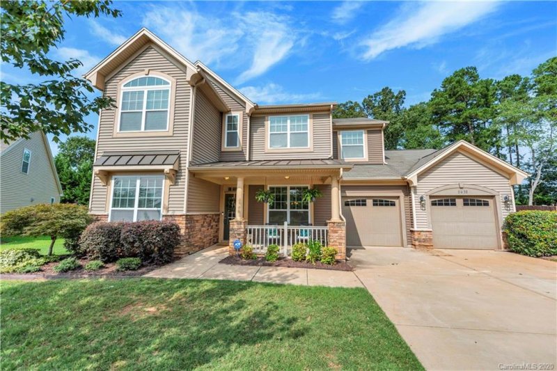 2032 Middleton Farm Drive