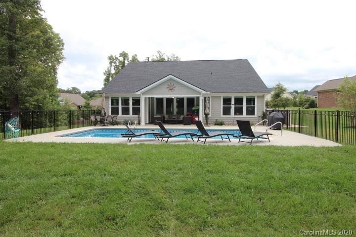 Property image 4 at 5925 Gatekeeper Lane, Mint Hill, NC 28227