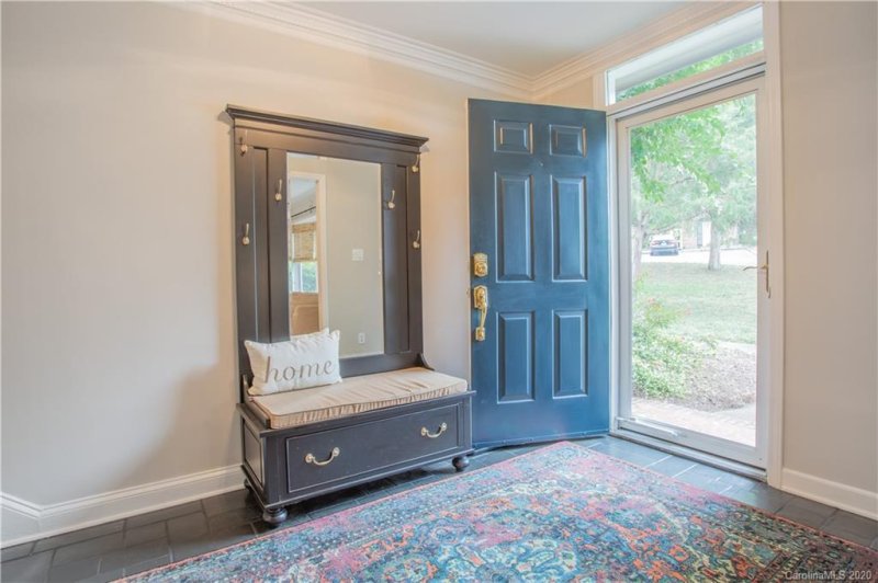 Property image 2 at 7415 Red Oak Lane, Charlotte, NC 28226