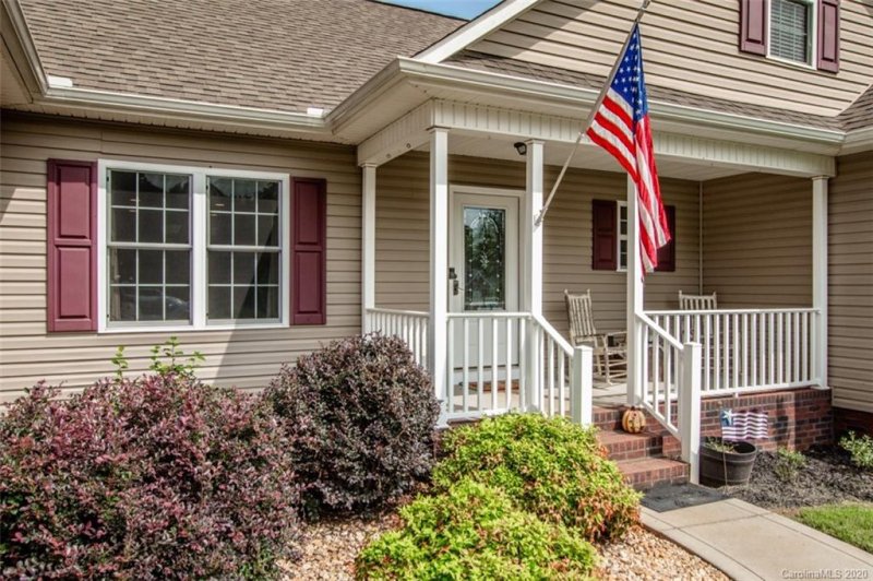 Property image 5 at 223 Bluegill Lane, Statesville, NC 28625