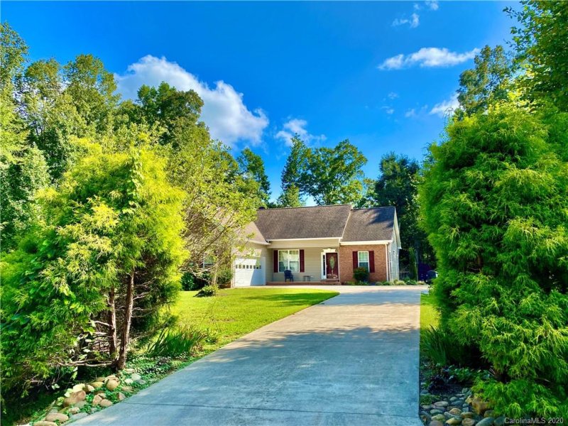 230 Equestrian Drive