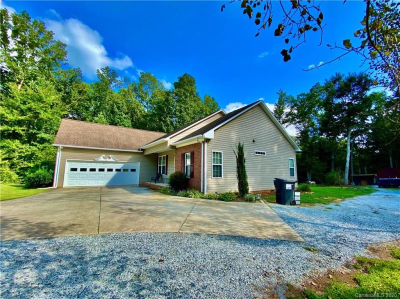 Property image 5 at 230 Equestrian Drive, Salisbury, NC 28144