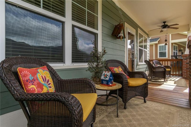 Property image 4 at 31 Byrdcliffe Lane, Asheville, NC 28805