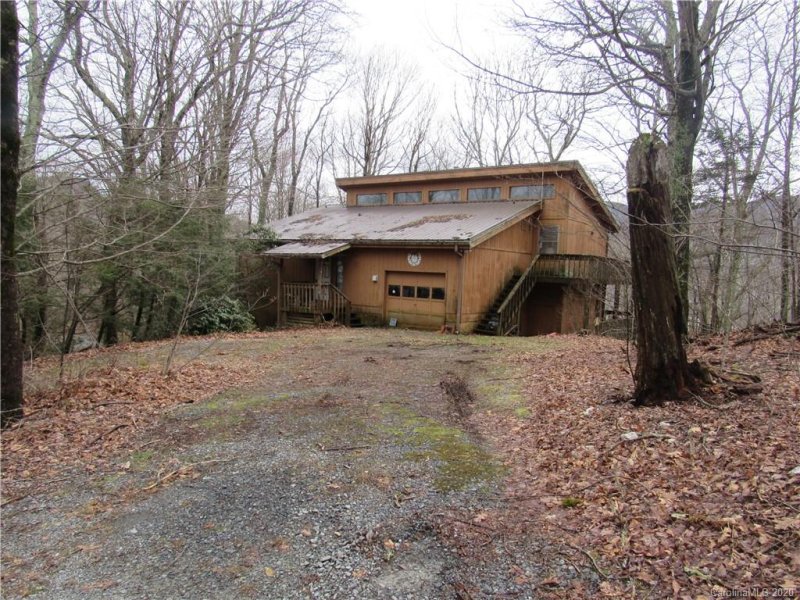 150 Squirrel Corn Lane