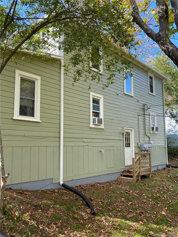 Property image 3 at 83 Washington Road, Asheville, NC 28801