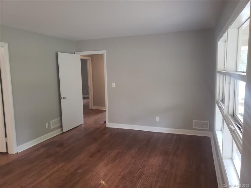 Property image 3 at 1306 Kings Road, Shelby, NC 28150