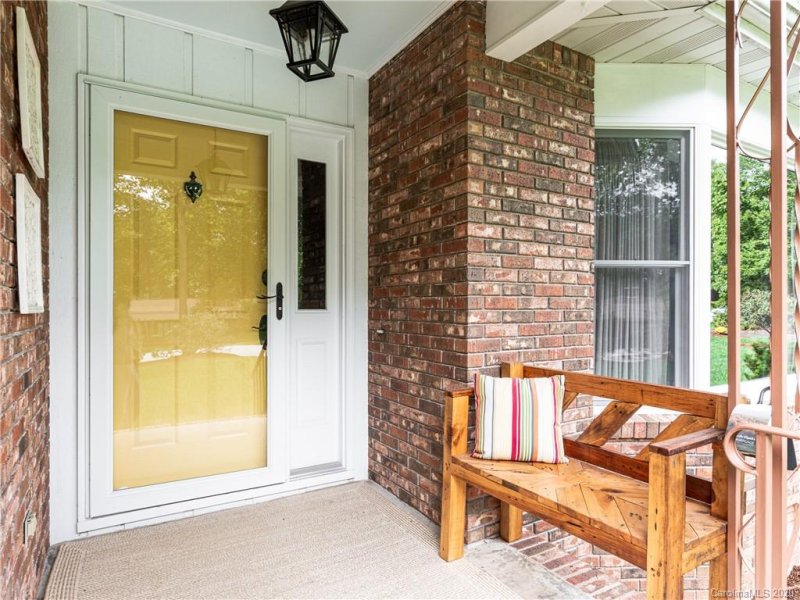 Property image 4 at 108 Radcliff Court, Hendersonville, NC 28739